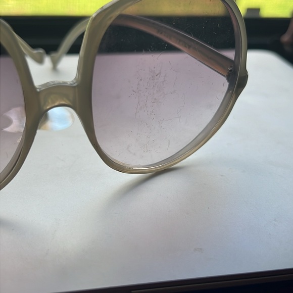 Renauld Retro Vintage Sunglasses - Picture 16 of 16
